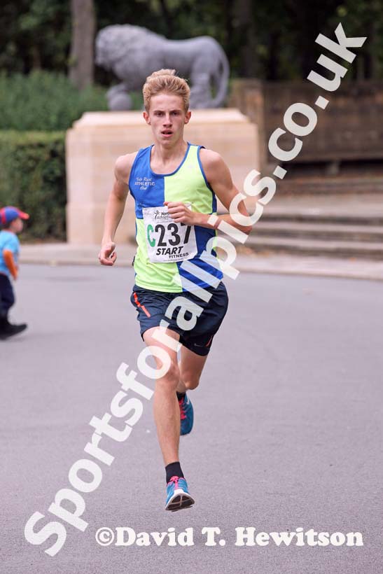 Under-17 mens Vale Royal AC at the Northern Road Relays, Blackpool.